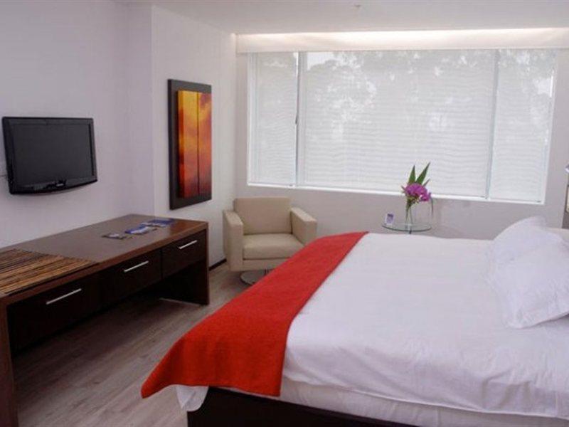 Hotel Nh Collection Medellin Royal Zimmer foto